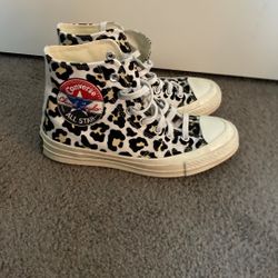 6.5 cheetah converse