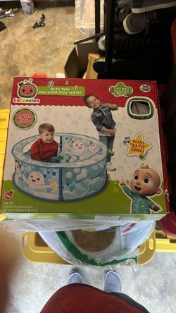 CoComelon Bath Time Sing Along Play Center, Pop Up Ball Pit Tent with 20 Play Balls and Music, Children Ages 3+