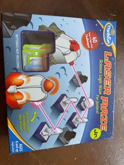ThinkFun Laser Maze Jr. Logic Game