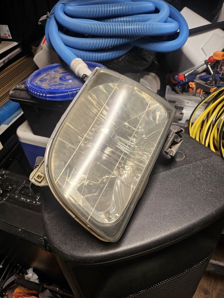 2003 Tacoma Headlight OEM