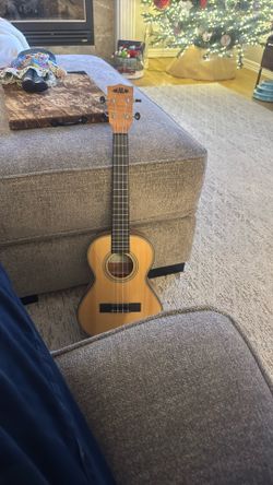 Ukulele - Kala KA-SSEM-T