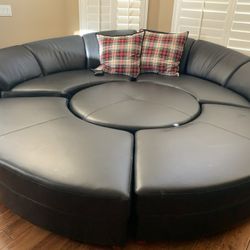 Round Sectional Couch 