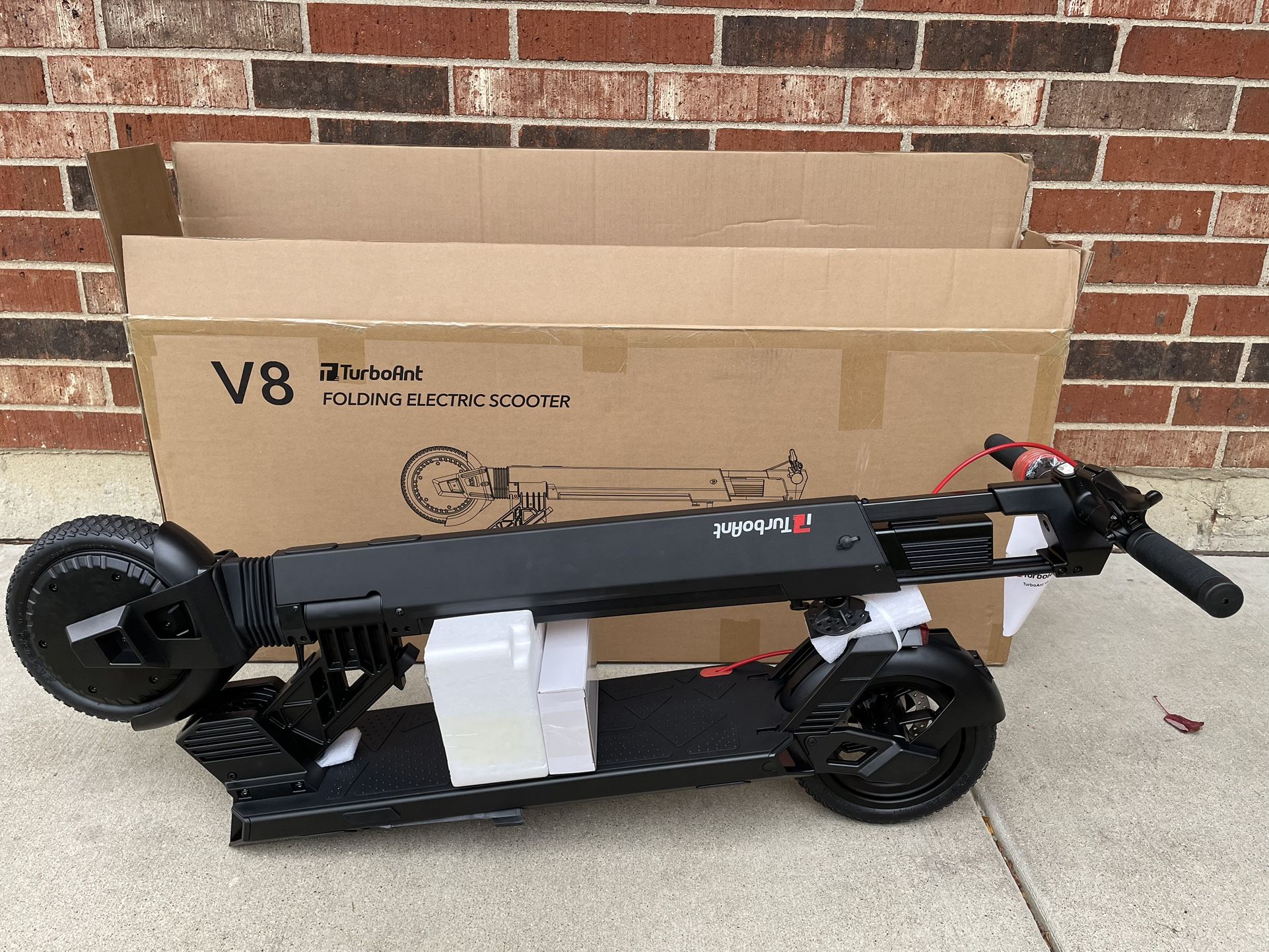 TurboAnt V8 E-Scooter