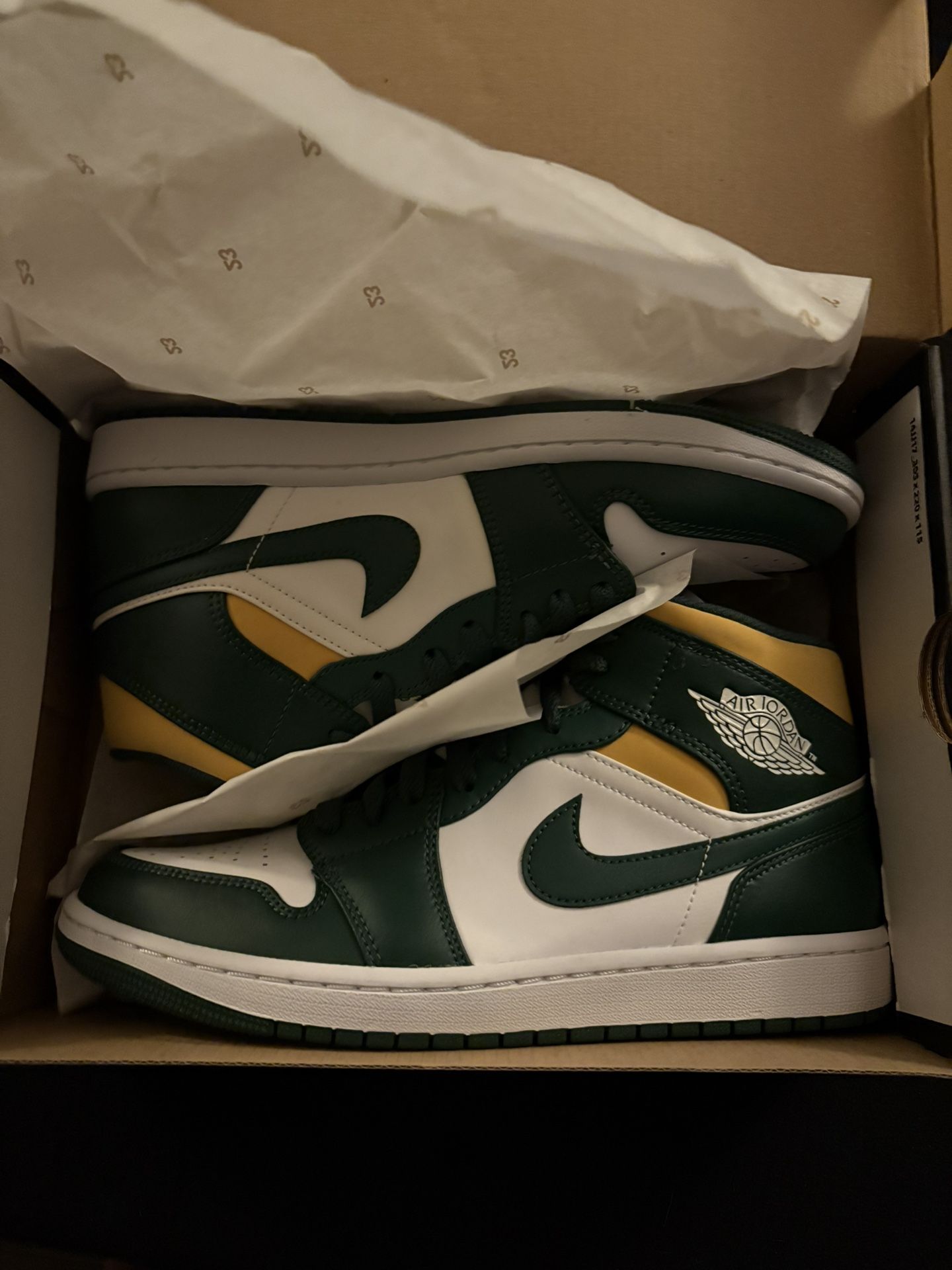 Jordan 1 Mid SuperSonics