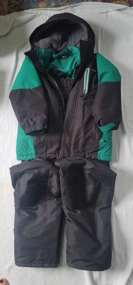 Boy's Winter Coat And Pants 