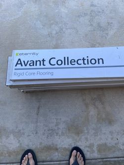 ETERNITY AVANT Collection : Lance $40 Per Box or $200 For All 6 Boxes OBO