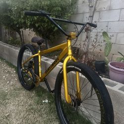 SE beastmode 27.5 Wheelie Bike 