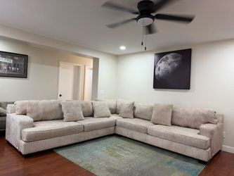 Large Rawcliffe sectional- free delivery