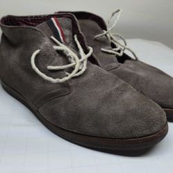 Ben Sherman suede chukka boots