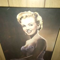 HERE WE GO MARILYN MONROE NICE