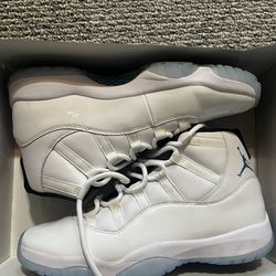 Size 10.5 legend blues