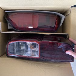 Nissan Frontier Tail Lights