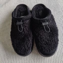 New! Size 6.5! UGG Westsider Slippers 