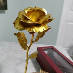 Vintage 24Kt Gold Rose