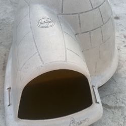 INDIGO DOG IGLOO $45 SIZE AND PRICE IN PICTURES 