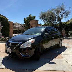 2017 nissan versa