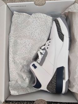 Jordan 3 Midnight Navy Size 9.5 New