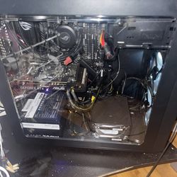 gaming pc with keyboard 