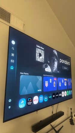 75   UHD inch samsung tv LIKE  NEW