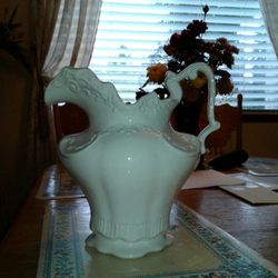 Beautiful white Flowers Vase