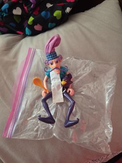 Strawberry Shortcake Vintage Purple Pie Man Doll complete