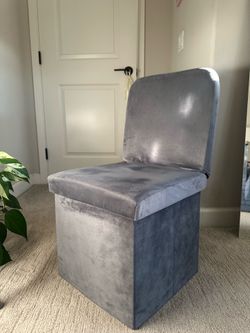 Foldable Velvet Storage Ottoman Bench – Gray – Like New