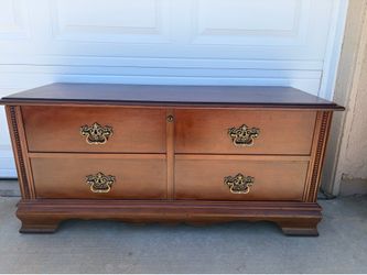 Vintage lane cedar trunk