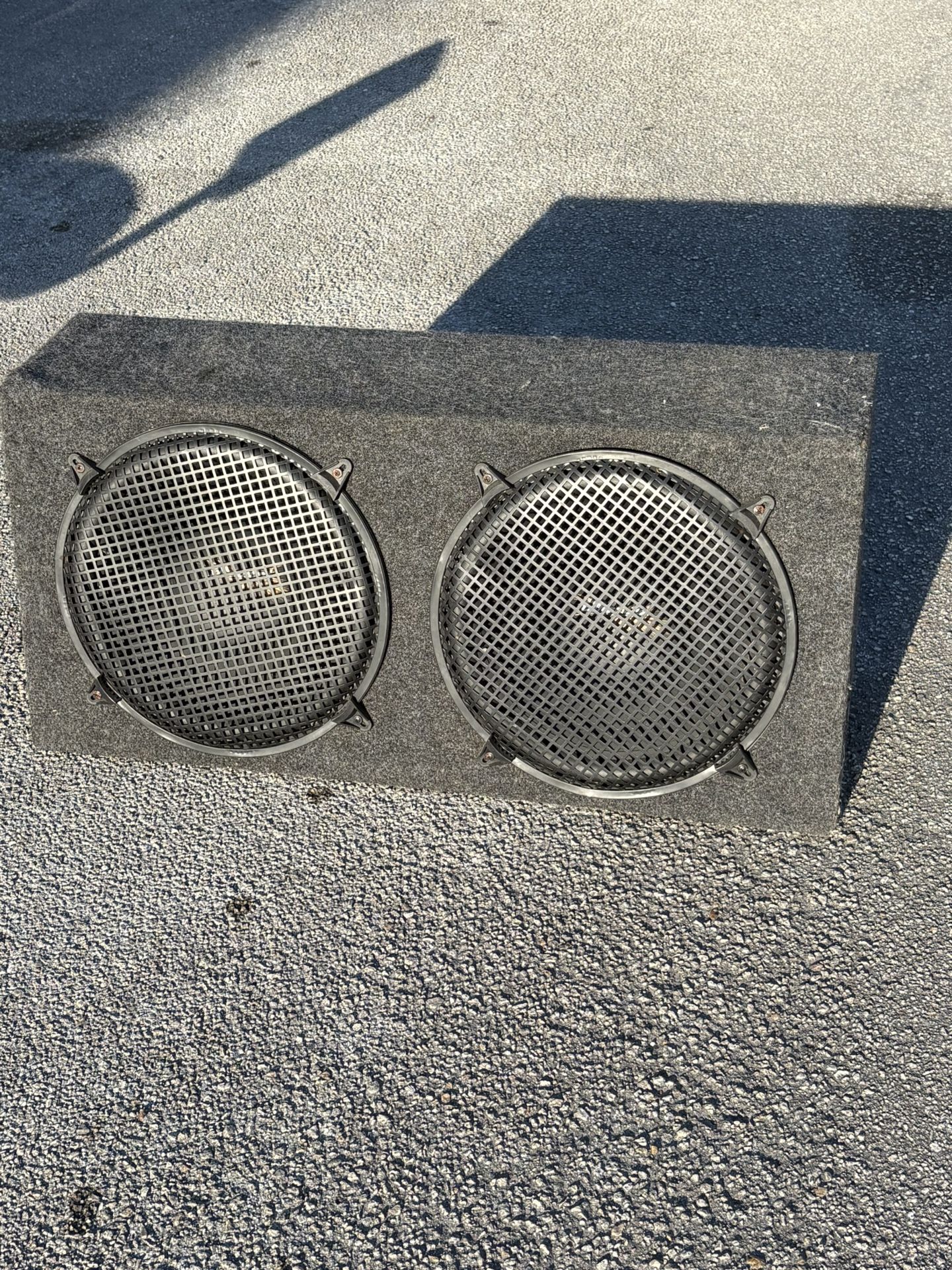 Car Audio Speaker Box with 2 Speakers – Works, No Brand