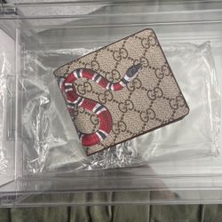 Wallet Snake