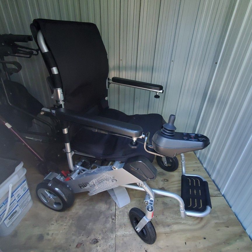Air Hawk Electronic Wheelchair 