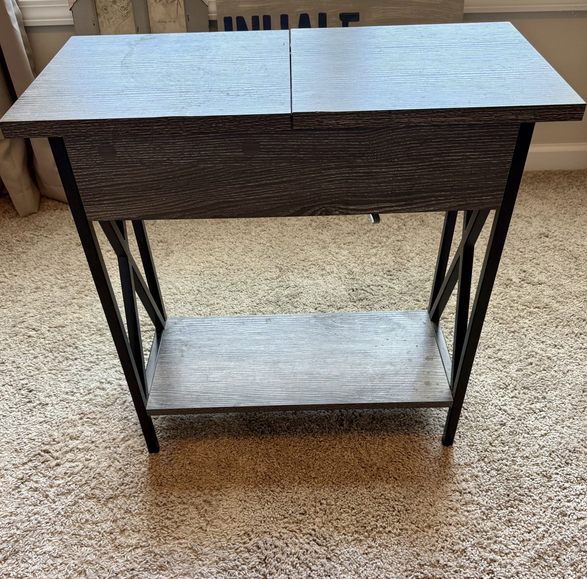 End Table w/ enclosed charging plugs and USB)