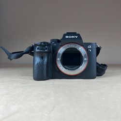 Sony Alpha 7 III 24.2MP Full-Frame Mirrorless Digital Camera 35353 Shutter Count
