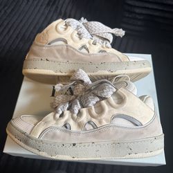 Lavnvin Sneakers