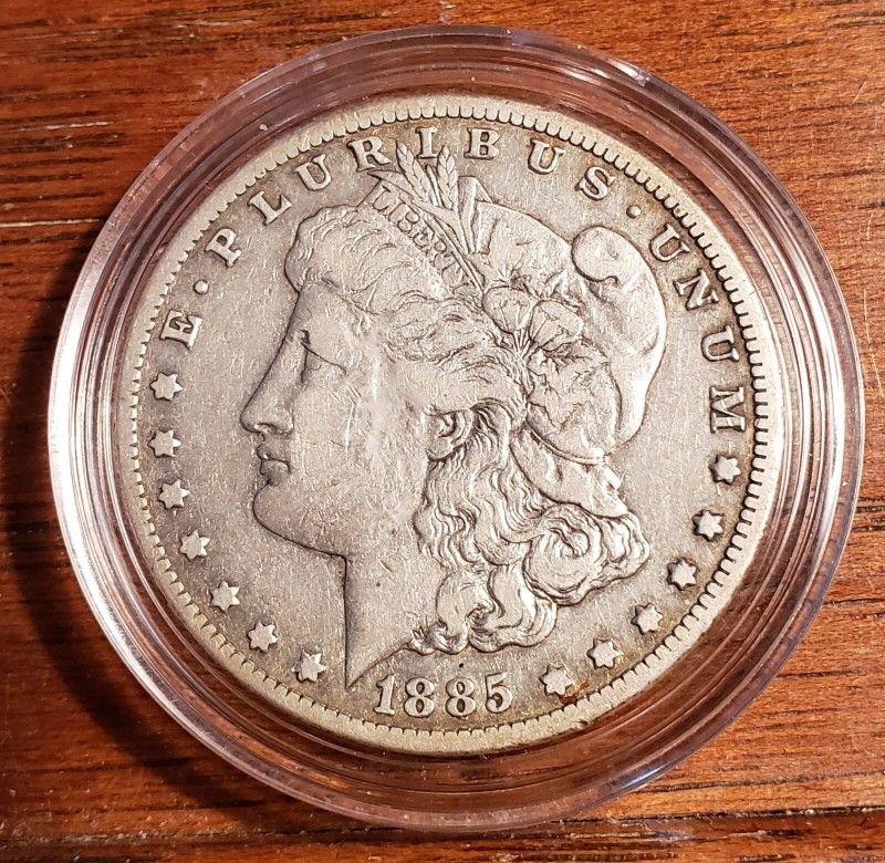 1885 CC MORGAN SILVER DOLLAR-EXTEMELY COLLECTIBLE - VERY NICE!