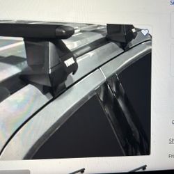 Thule Roof Rack System With Crossbars
