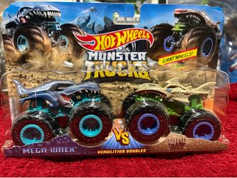 HW Demolition Doubles Mega-wrex vs Leopard Shark Monster Trucks 1:64 scale