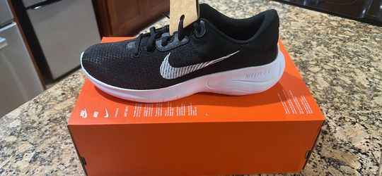 FLEX EXPERIENCE RN 11 SIZE 9