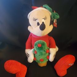 Brand new Disney's Minnie mouse dances back and forth and sings and Christmas tree lights up adorable!