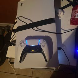 ps5 pro with a 2 tb internal storage, also a 150 htz curved gaming monitor 