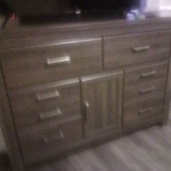 Full Bedroom Set Sofa And Loveseat Both With Recliners And The Bedroom Set Comes With A Nightstand The Dresser Footboard Headboard Box Spring