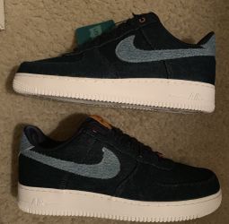 Nike x Levi’s Air Force 1 size 11.5 new