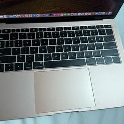 MacBook Air