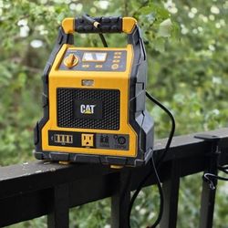 CAT CJ1000DCP Jump Starter