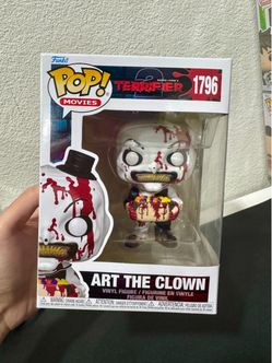 Terrifier: Art the Clown holding head funko pop brand new! Horror