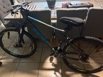 GT aggressor men’s bike