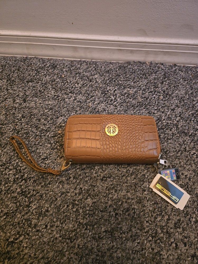 Sasha Of New York - Handbag, pocketbook, Light Brown - Multi pocket - w/ Strap