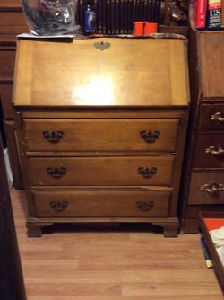 OLD SECRETARY DESK