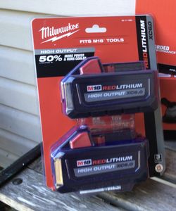 2PK Milwaukee M18 HIGH OUTPUT Batteries 6.0.  Brand NEW.  NUEVO.