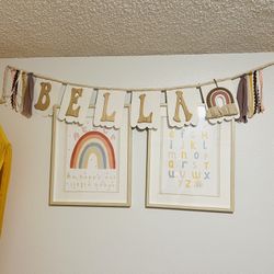 Bella banner And Prints 