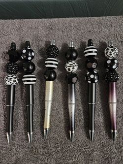 Black and White Decorative Pen with Black Ink
